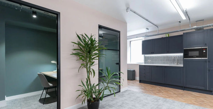 77 Charlotte Street Fitzrovia, London - Image 4