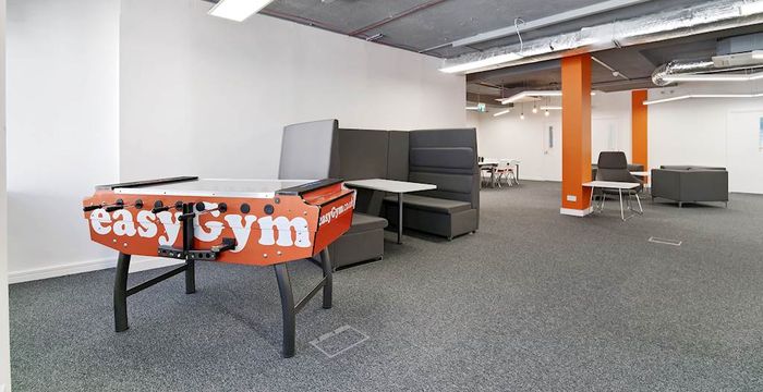 168 Fulham Road, Greater London - Image 2