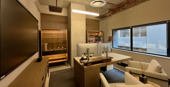 30 Jellicoe Avenue Rosebank, Johannesburg - Image 2