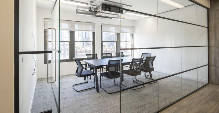 8 Shepherdess Walk, Greater London - Image 4