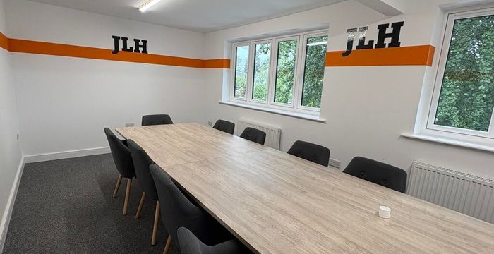 23 Barratt Lane, Beeston - Image 4