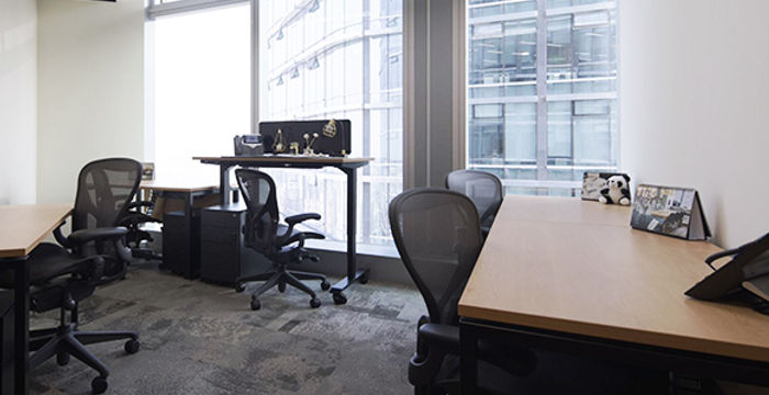 Chengdu Yintai Centre Office - Image 2