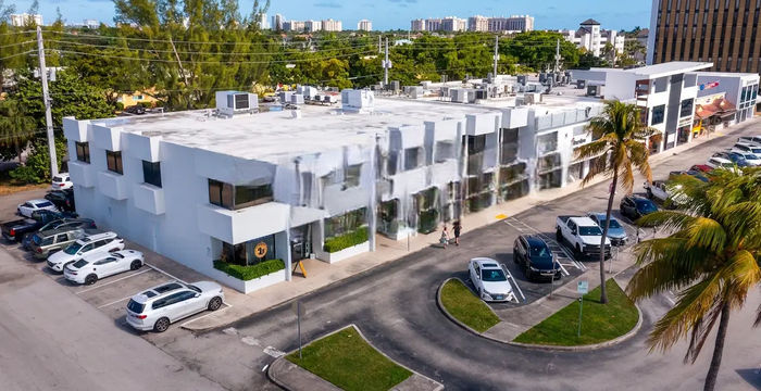 2803 E Commercial Blvd, Fort Lauderdale - Image 3