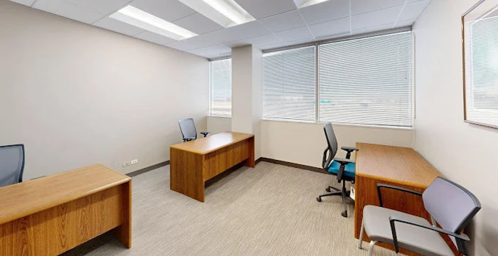 2300 Barrington Rd, Hoffman Estates - Image 2