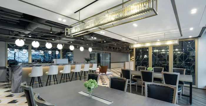 Chongqing Metropolitan Oriental Plaza - Image 5