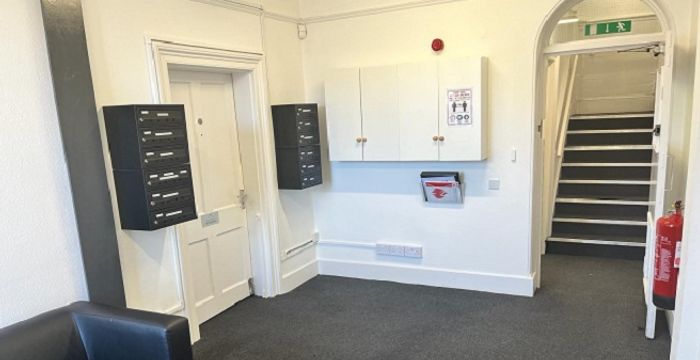 34 West Street, Rochford - Image 2