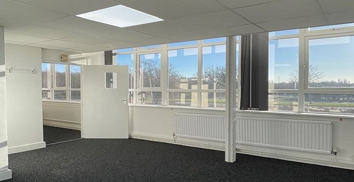 14 The Gloucesters Crompton Close, Basildon - Image 2