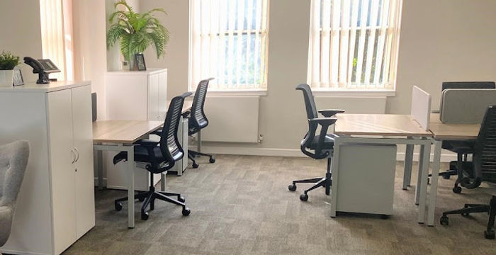 2 Newman Road, Greater London - Image 4