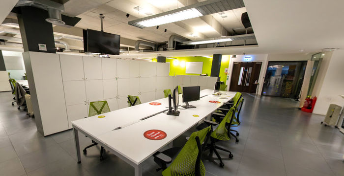 69 Wilson street, London - Image 3