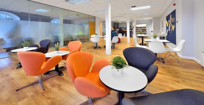 14 Links Place, Leith Edinburgh - Image 3