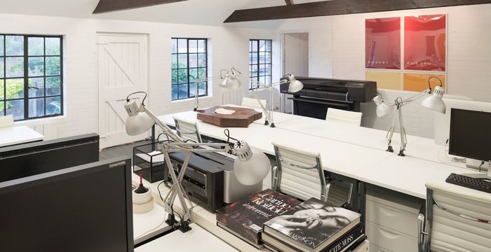 8 - 12 Clarence Road Depot, Berkhamsted Hertfordshire - Image 2