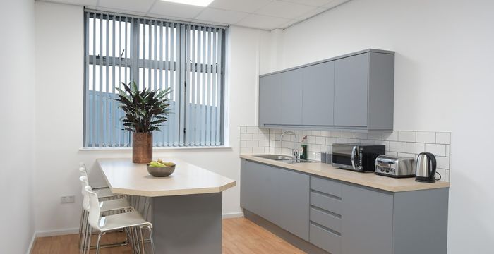 4 Coop Place, Bradford - Image 3