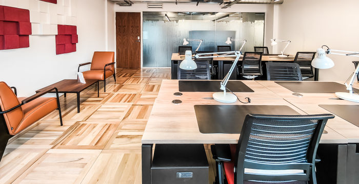 7 Harp Lane, London - Image 2