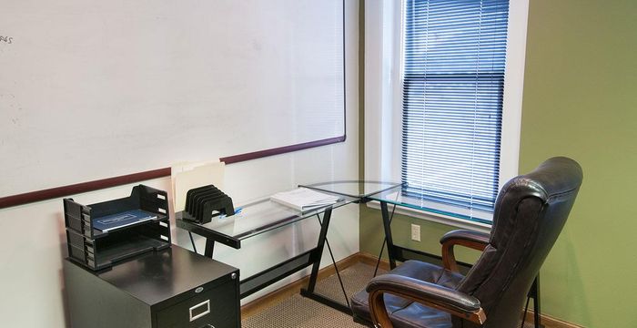 341 S 3rd St, Columbus - Image 2