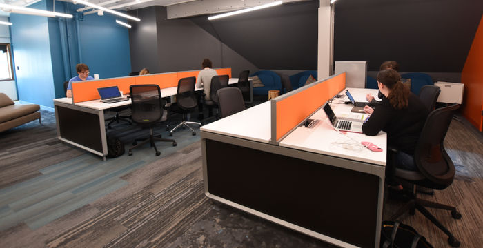 25 N River Ln, Geneva - Image 3