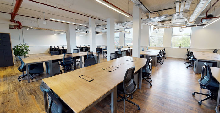 Broad Street, Reading - Image 5