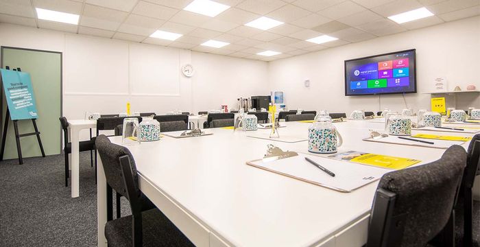 Tunstall Road, West Yorkshire - Image 5