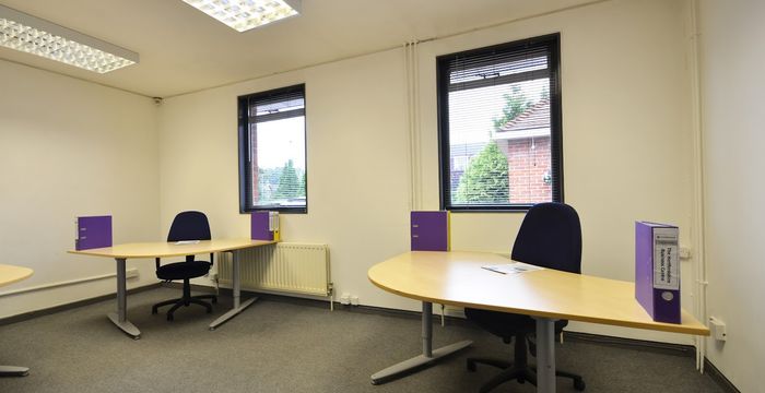 Alexander Road, Hertfordshire - Image 3