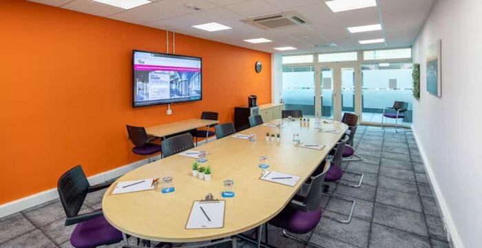 18 Rockington Dr, Milton Keynes - Image 2