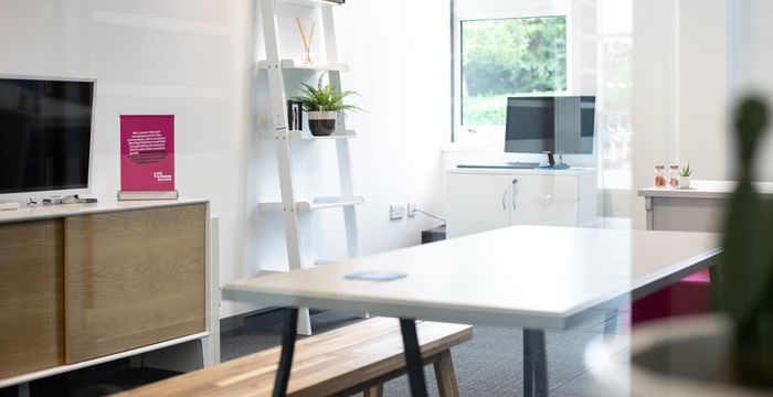 Highlands Road, Solihull - Image 3