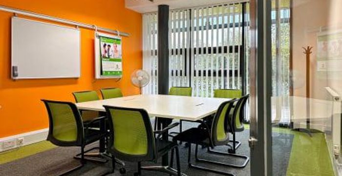 110 Butterfield, Great Marlings - Image 4