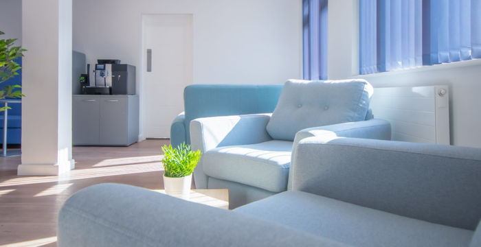 351 Rainham Rd S, Dagenham - Image 3