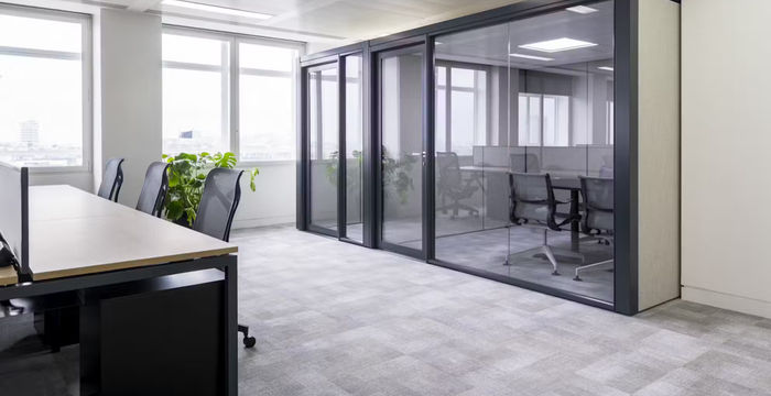 Cavendish Square - Image 5