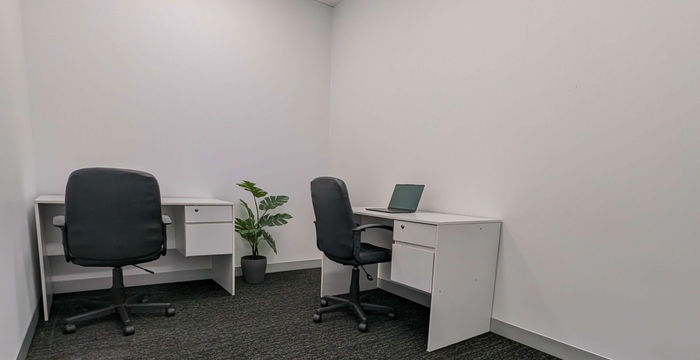 207 Currumburra Road, Ashmore - Image 5