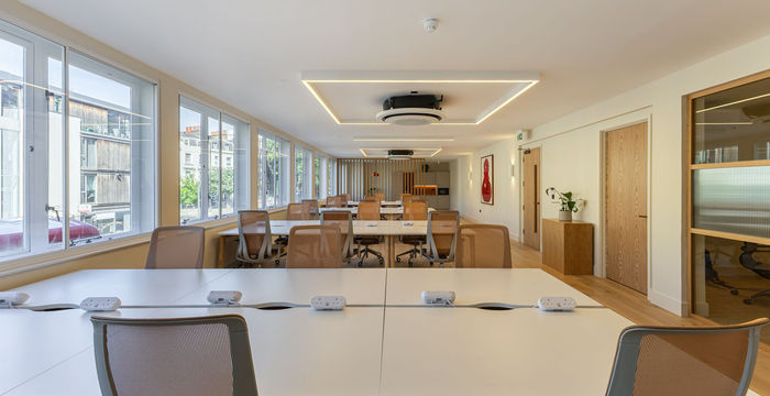 192 Vauxhall Bridge Road 192 Vauxhall Bridge Road - Image 2