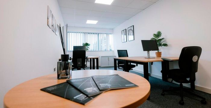 2 Empire Way Off Liverpool Road, Burnley - Image 3