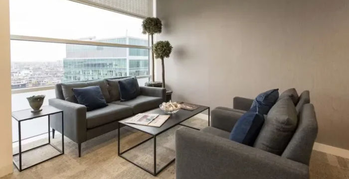 30 Crown Place, Greater London - Image 4