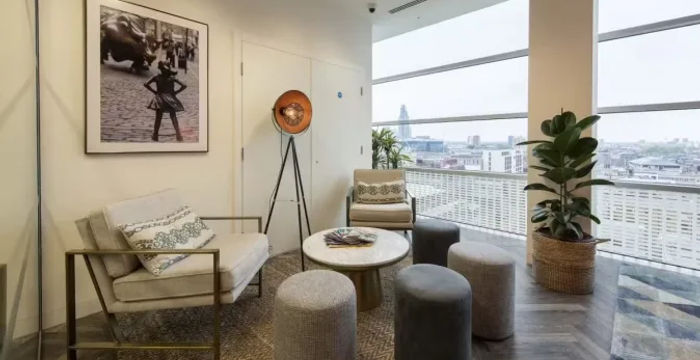 30 Crown Place, Greater London - Image 2