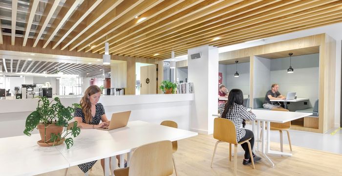 Fishers Lane, Chiswick - Image 4