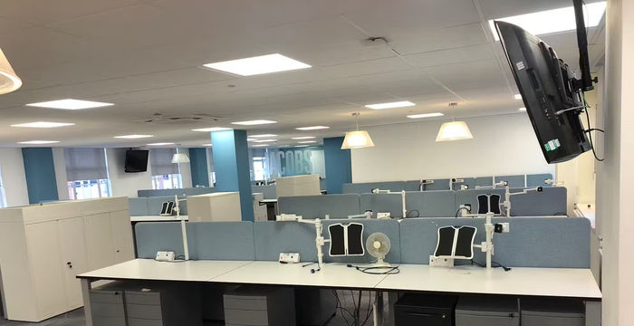 52 Grosvenor Gardens, Greater London - Image 2