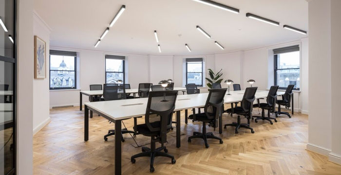 89 Charterhouse Street - Image 2