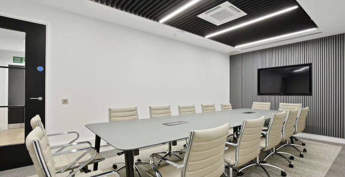 4 Bream's Buildings, Greater London - Image 3