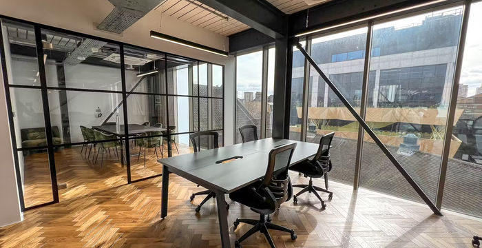 25 Settles Street, Greater London - Image 4