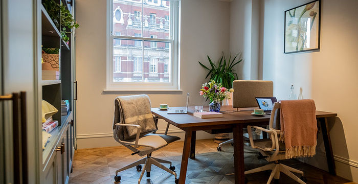 64 Knightsbridge, Greater London - Image 2