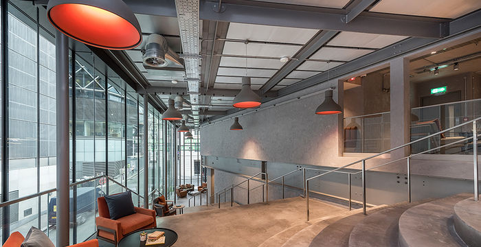 27 Bush Lane, Greater London - Image 4