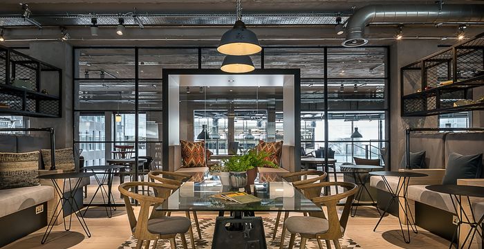 27 Bush Lane, Greater London - Image 5