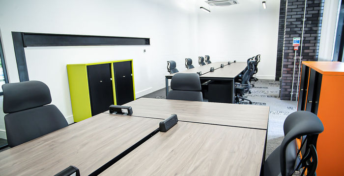 6 Watergate Walk, London - Image 2