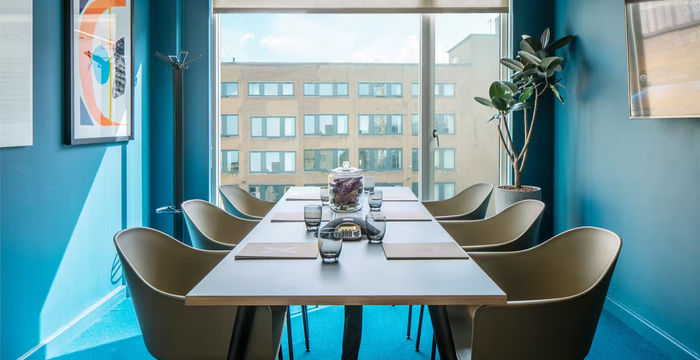 20-30 Whitechapel Road, Whitechapel - Image 2