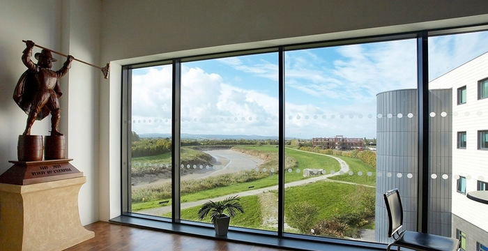 The Exchange - Image 5