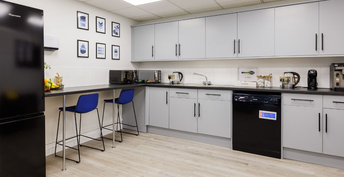 Greyfriars Road, Cardiff - Image 4