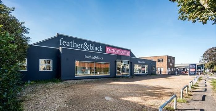 Terminus Road, Chichester - Image 5