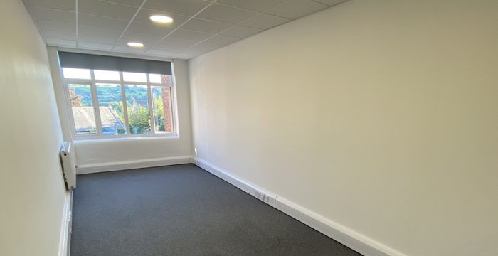 2a Market Place, Colne - Image 4