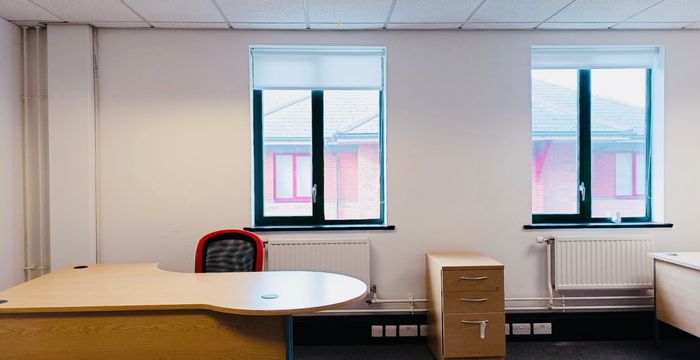 Avenue De Clichy, Merthyr Tydfil - Image 5