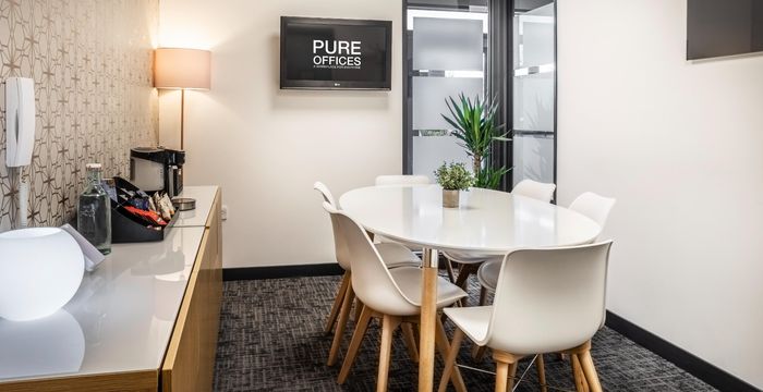 7 Smeaton Close, Aylesbury - Image 3