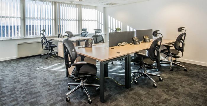 2 Queens Walk, Berkshire - Image 2