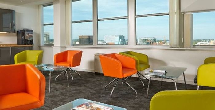 2 Queens Walk, Berkshire - Image 3